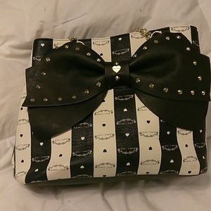 Betsey johnson handbag